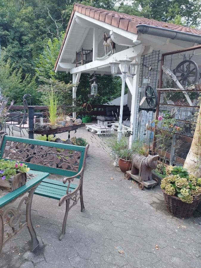 Schmoekermuehle Bed & Breakfast Andernach Dış mekan fotoğraf